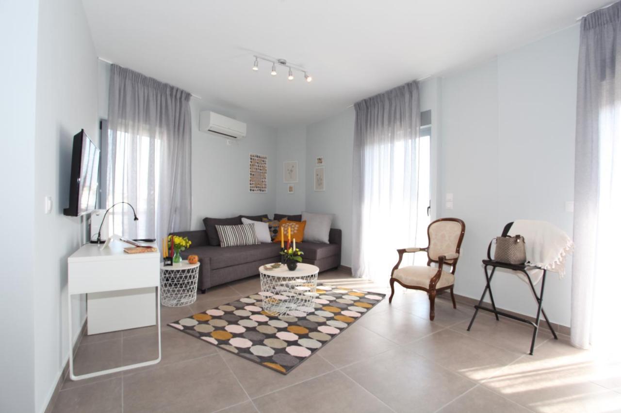 Edem Beach Apartment With Sea View By Athenian Homes ภายนอก รูปภาพ